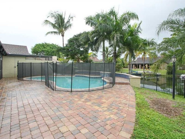 Building Photo - 9861 NW 10th St