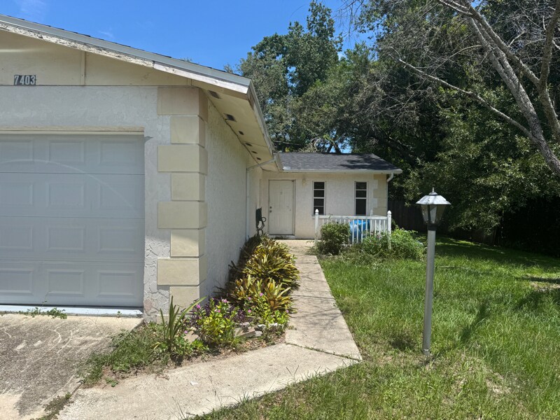 Building Photo - 7403 Mead Dr