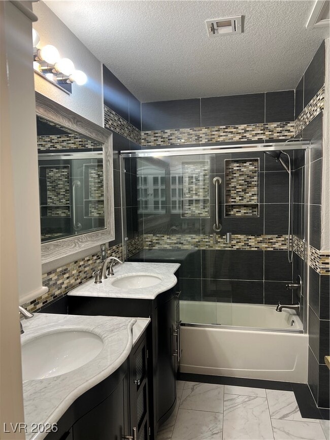 Building Photo - 373 Kenya Rd