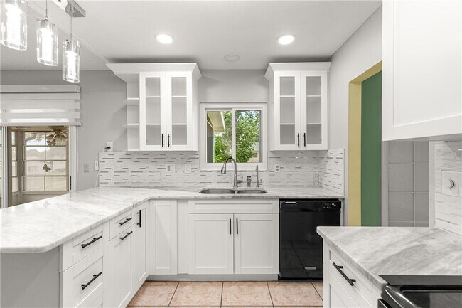 Building Photo - 8470 SW 107th Pl