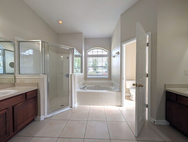 Building Photo - READY NOW!! Great 4 Bedroom, 2 Bath House with a HUGE yard - Near I-295 & Dunn with quick access ...