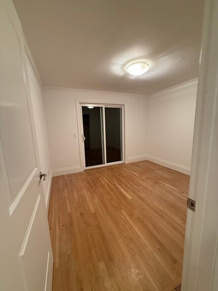 Bedroom 1 - 119 Peralta Ave