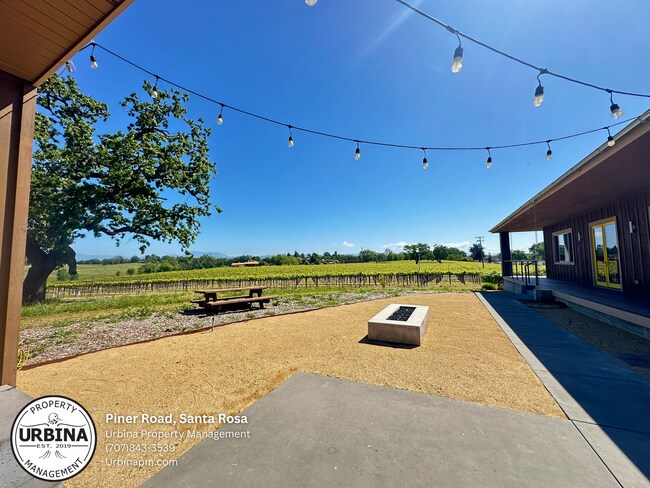 Building Photo - Luxury Vineyard Retreat with Pool, Cabana ...