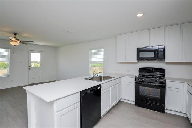 Building Photo - 2745 Mistwood Dr