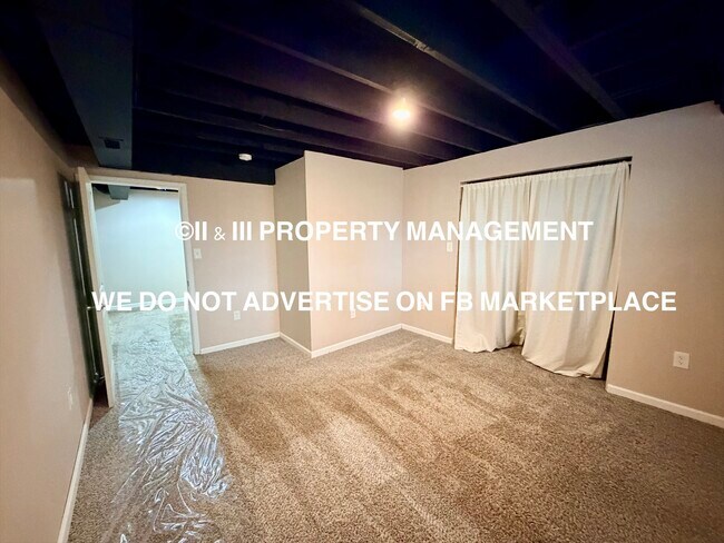 Building Photo - 1213 NE Ball Dr