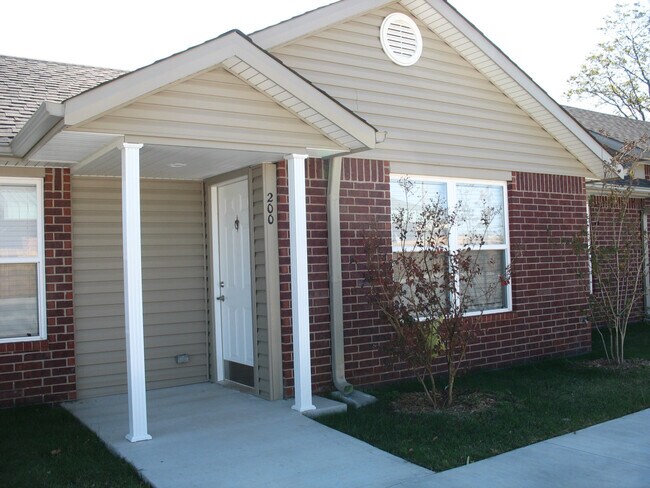 Primary Photo - Quadplex