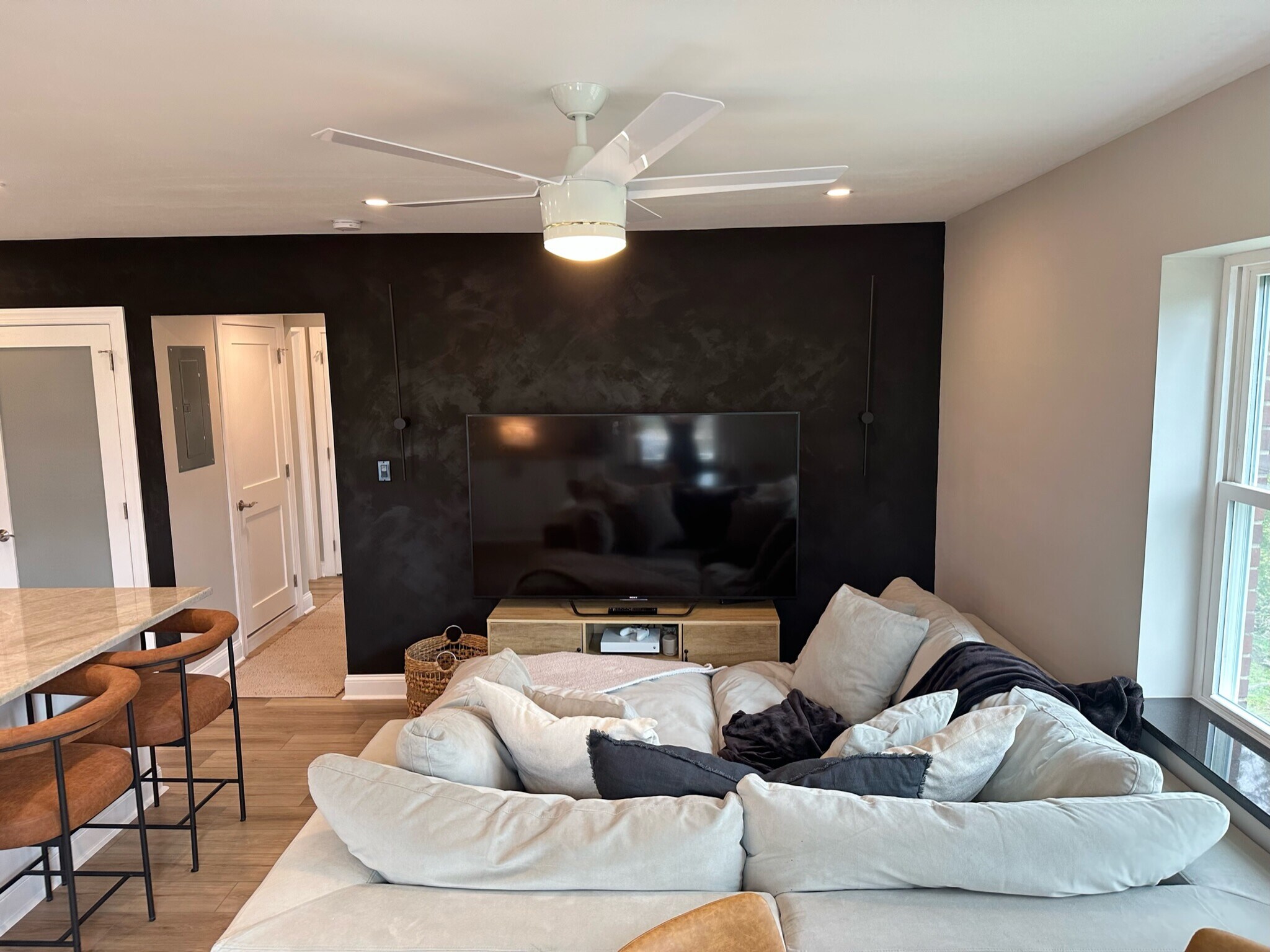 Building Photo - 15 Morton Ave