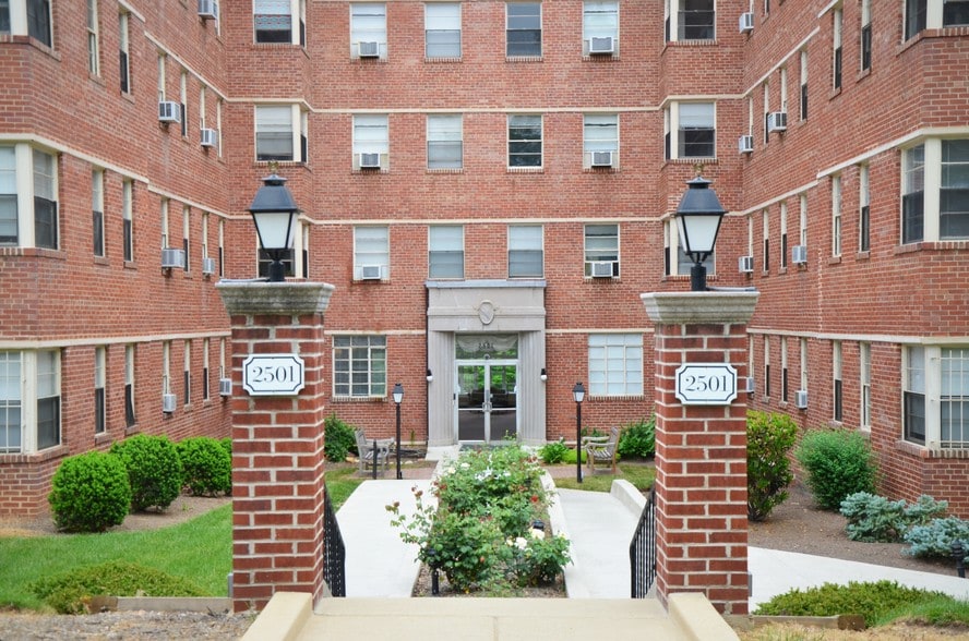 Q Street Apartments Washington Dc Apartment Finder Q Street Apartments