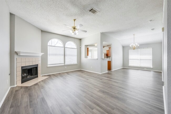 Building Photo - 6431 St Leonard Dr