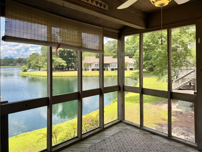 Building Photo - 7162 Windward Dr