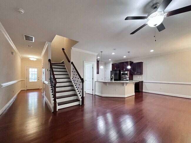 Building Photo - 2707 Masonboro Ferry Dr