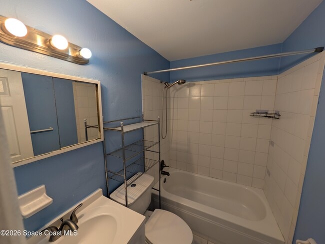 Building Photo - 180 Minna Ln