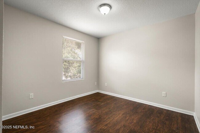 Building Photo - 8207 Highfield Ave