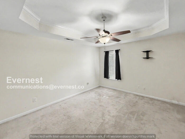 Building Photo - 212 St John Dr