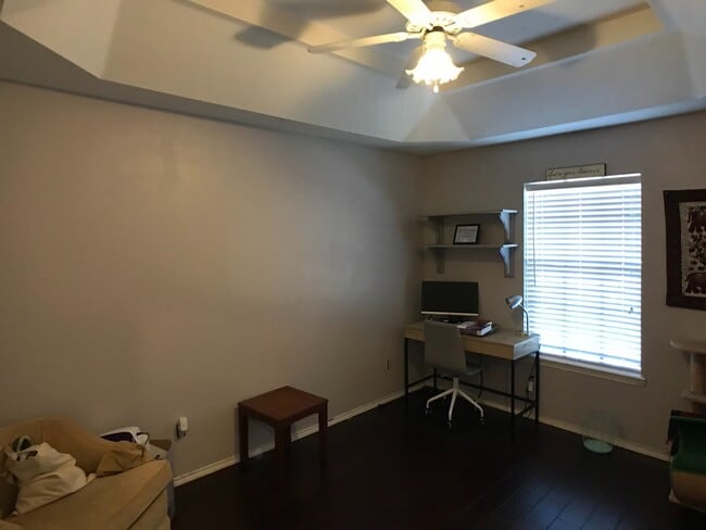 Building Photo - 3B/2B Mcallen ( Ware and Lark )