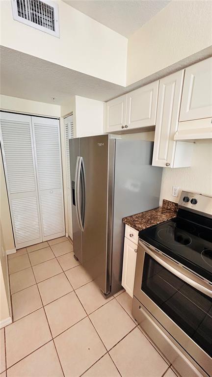 Building Photo - 6732 W Sample Rd