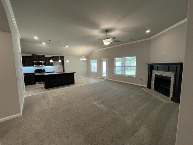 Building Photo - 1105 Osprey Dr