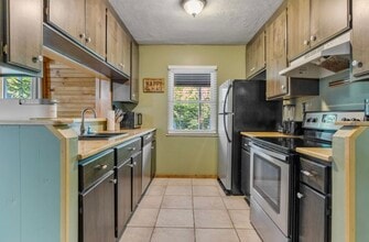 Building Photo - 3626 Pittman Center Rd