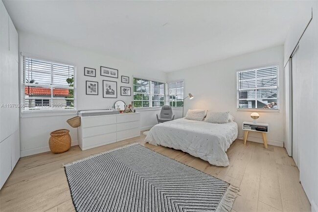 Building Photo - 1457 Meridian Ave