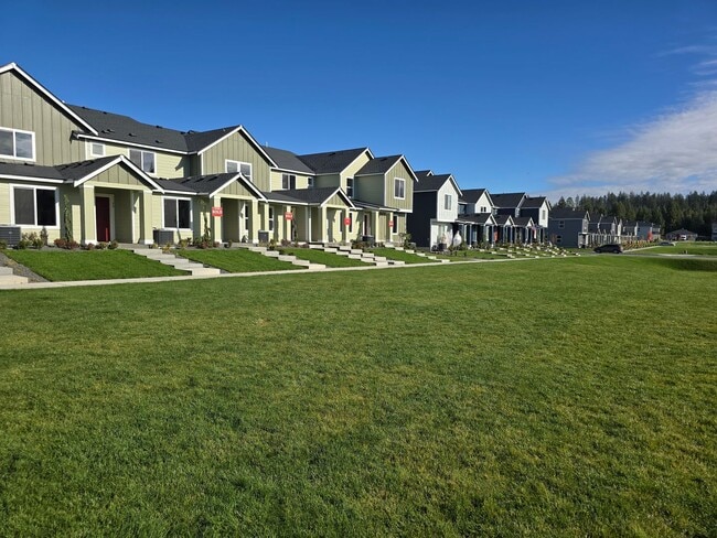 Primary Photo - New 3 Bedroom, 2.5 Bath Townhome for Rent ...