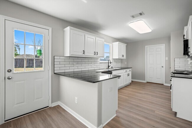 Building Photo - 29022 W Pecos River Ct