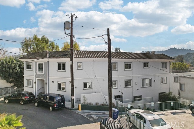 Building Photo - 11989 Laurelwood Dr