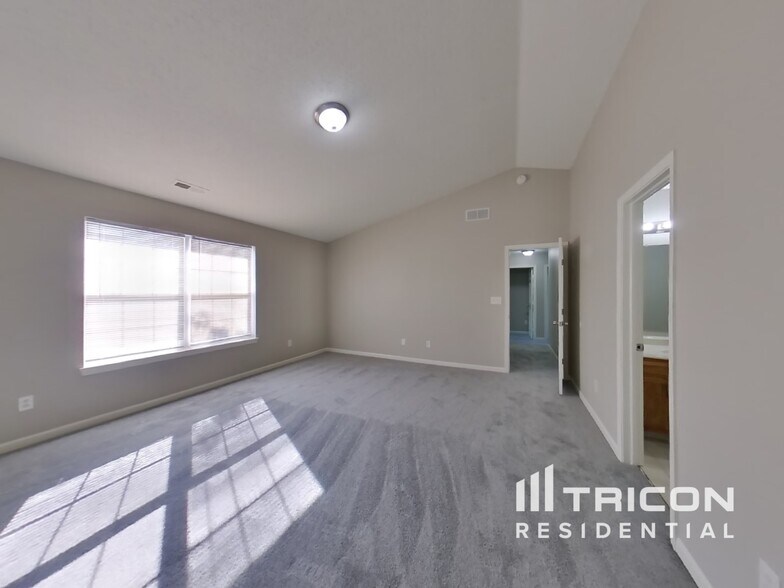 Building Photo - 17302 Austrian Pine Wy