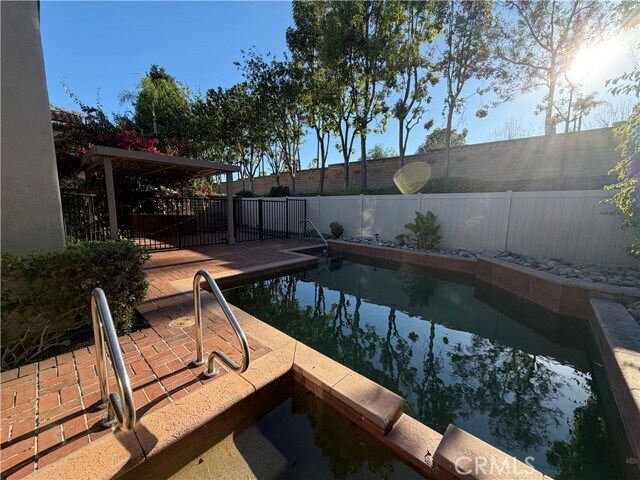 Building Photo - 26711 Sierra Vista