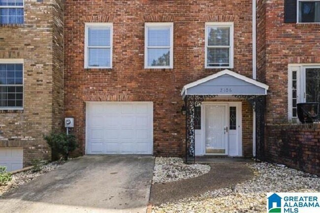 Building Photo - 2106 Montreat Pkwy
