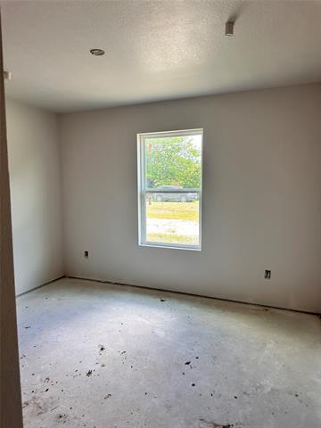 Building Photo - 211 Davenport St