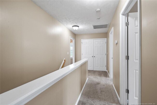 Building Photo - 106 Downing Ct