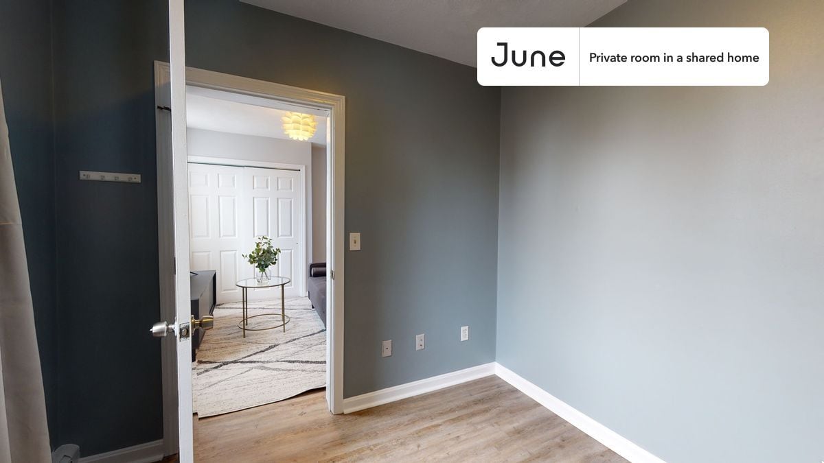 Building Photo - Room in Shared 3 bed/1 bath home in North End