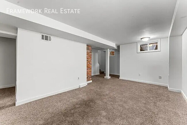 Building Photo - 3150 Fillmore St