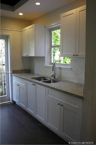 Building Photo - 183 NE 89th St