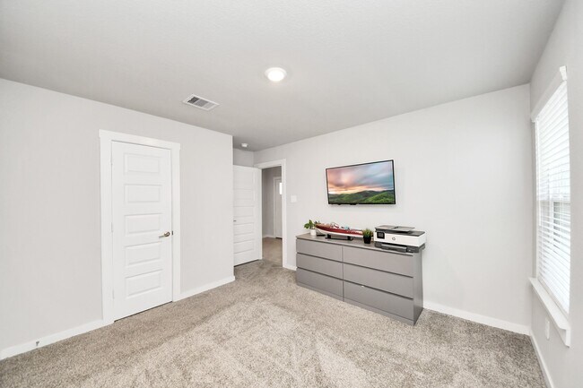 Building Photo - 3306 Dagostino Crk Dr