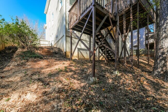 Building Photo - 430 Golden Meadows Ln