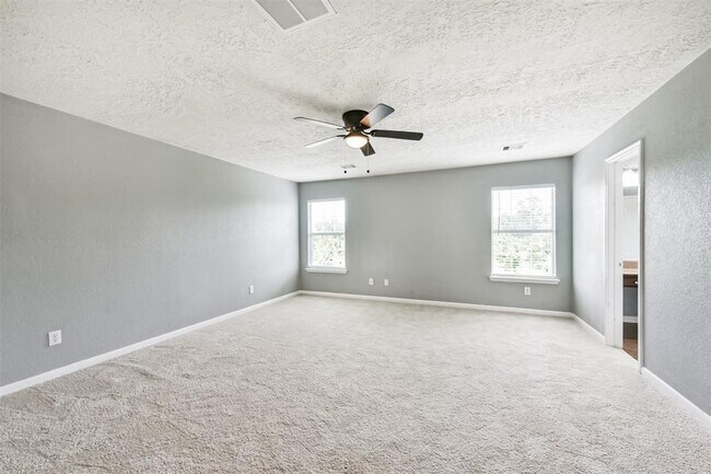Building Photo - 22218 Orchard Dale Dr