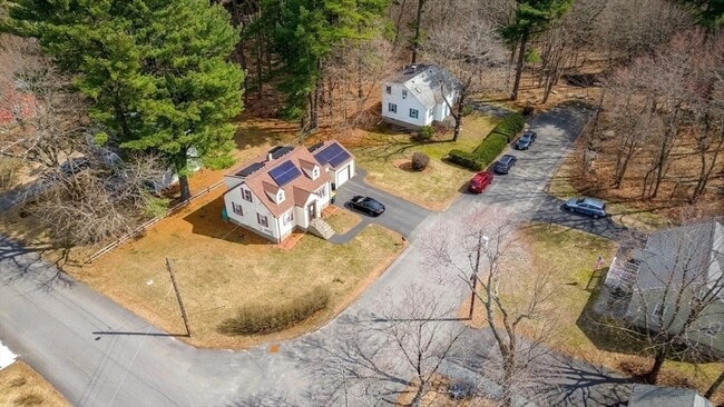 Building Photo - 26 Lee Rd