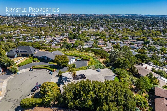 Building Photo - Stunning Home with Mt. Diablo Views in Eas...