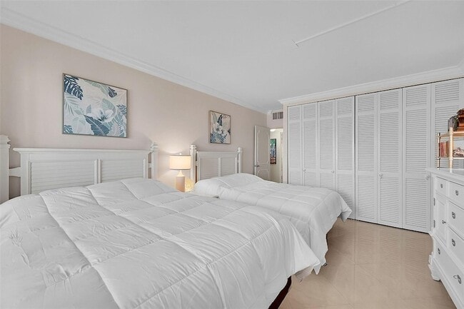 Building Photo - 111 N Pompano Beach Blvd