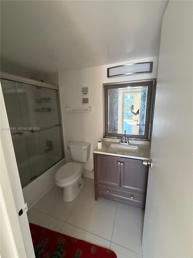 Building Photo - 16950 W Dixie Hwy