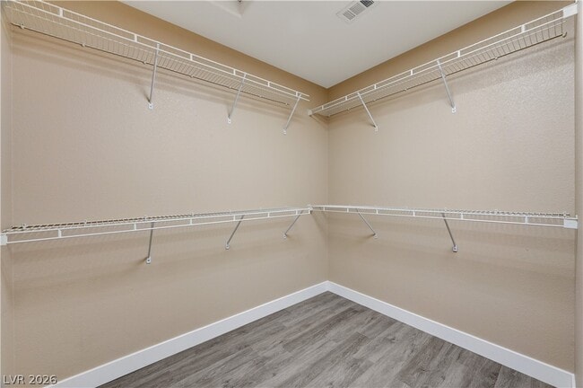 Building Photo - 1602 Coyote Run Dr