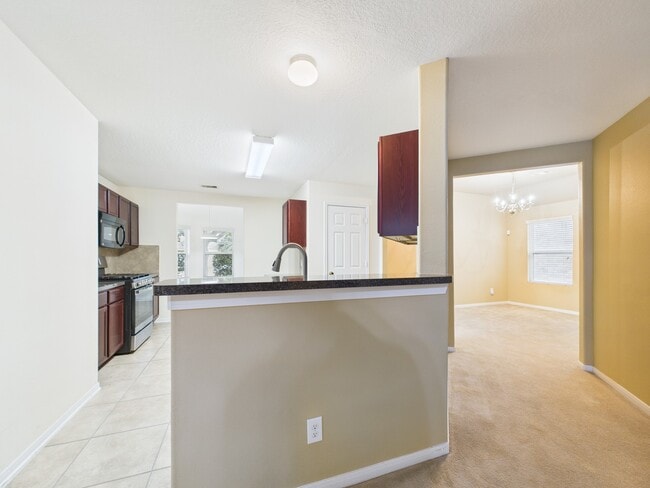 Building Photo - 5039 Ivy Fair Way