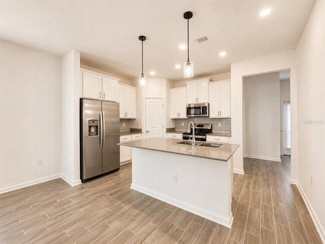 Building Photo - 1432 Viscaya Cove Blvd