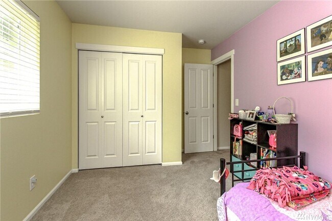 Building Photo - 17520 80th Ave Ct E