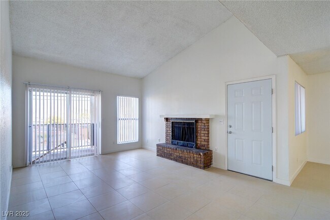 Building Photo - 2981 Country Manor Ln