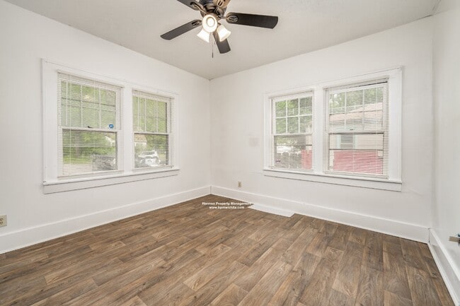 Building Photo - 1622 Fairmount St