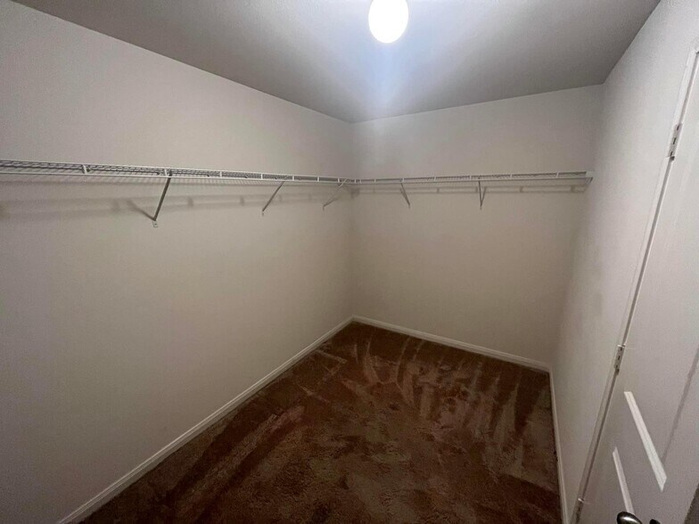 Building Photo - 14276 Greenhaw Ln