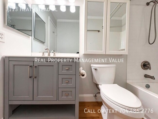 Building Photo - 3113 Heathstead Place