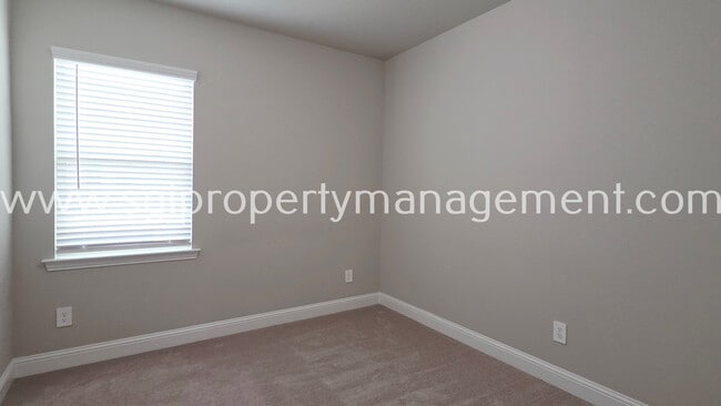 Building Photo - 12976 Rockham Ln